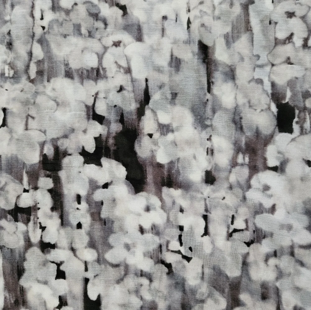 Simply Vera Vera Wang Women's Black and Gray Floral Patterned Top Size L - Picture 3 of 6